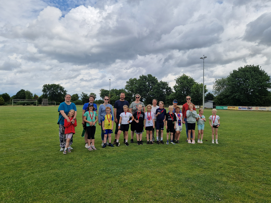 Unser Sportabzeichentag mit der Grundschule Schwarme